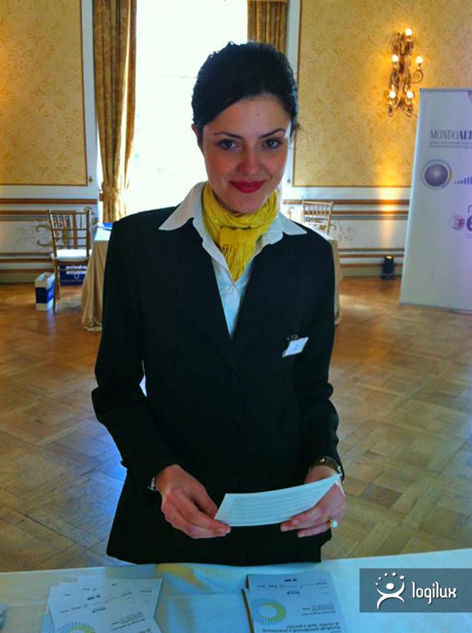 Logilux : Agenzia hostess, promoter, modelle, Steward a Roma e Milano. Servizio Hostess congressuali, promozioni, eventi e fiere