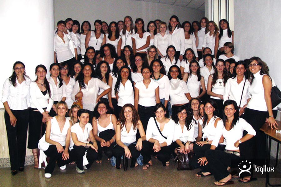 Logilux : Agenzia hostess, promoter, modelle, Steward a Roma e Milano. Servizio Hostess congressuali, promozioni, eventi e fiere